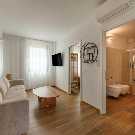 Отель Dome House Ольбия Экстерьер фото
